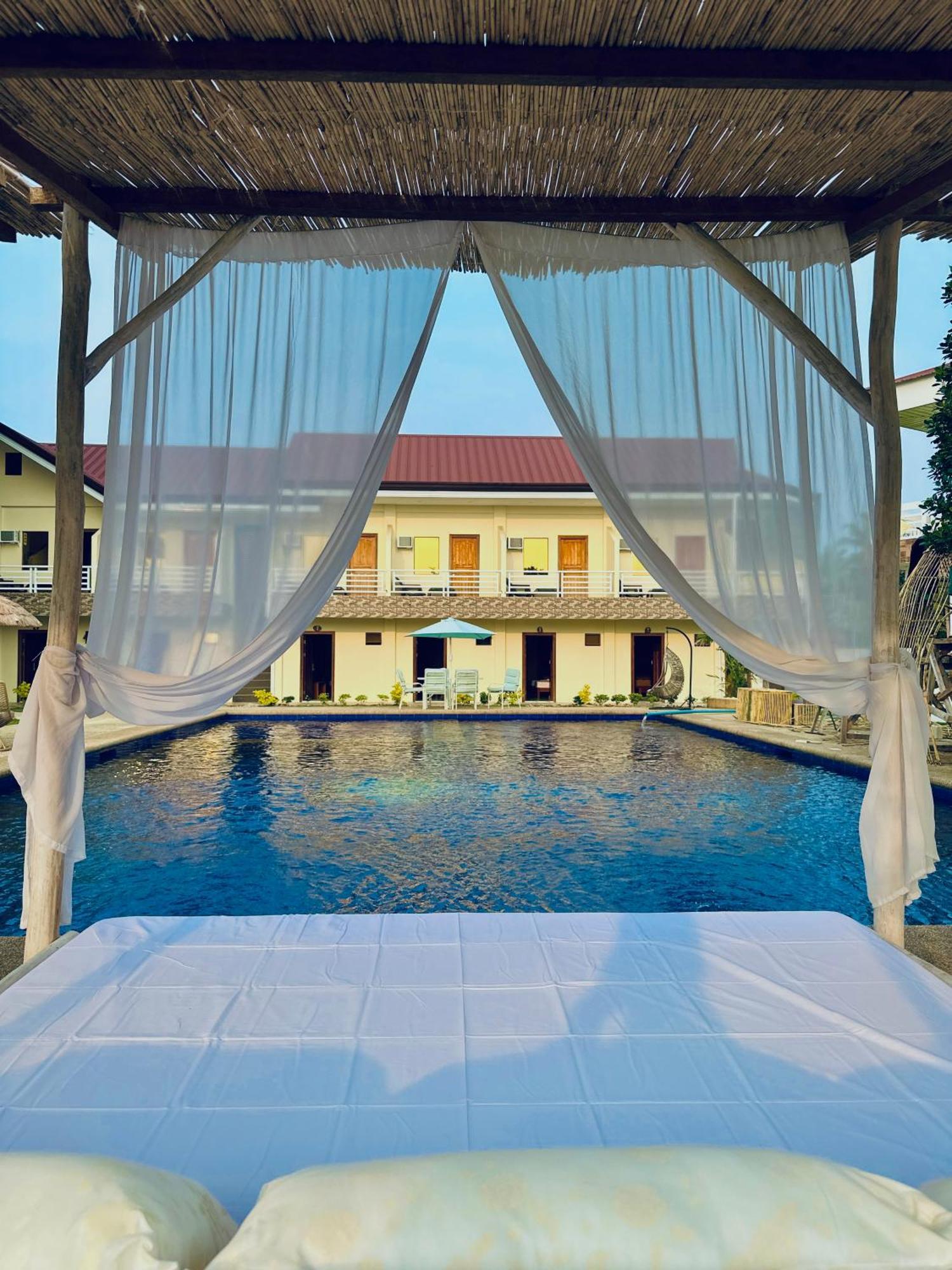 On Board Lifestyle Panglao Resort Экстерьер фото