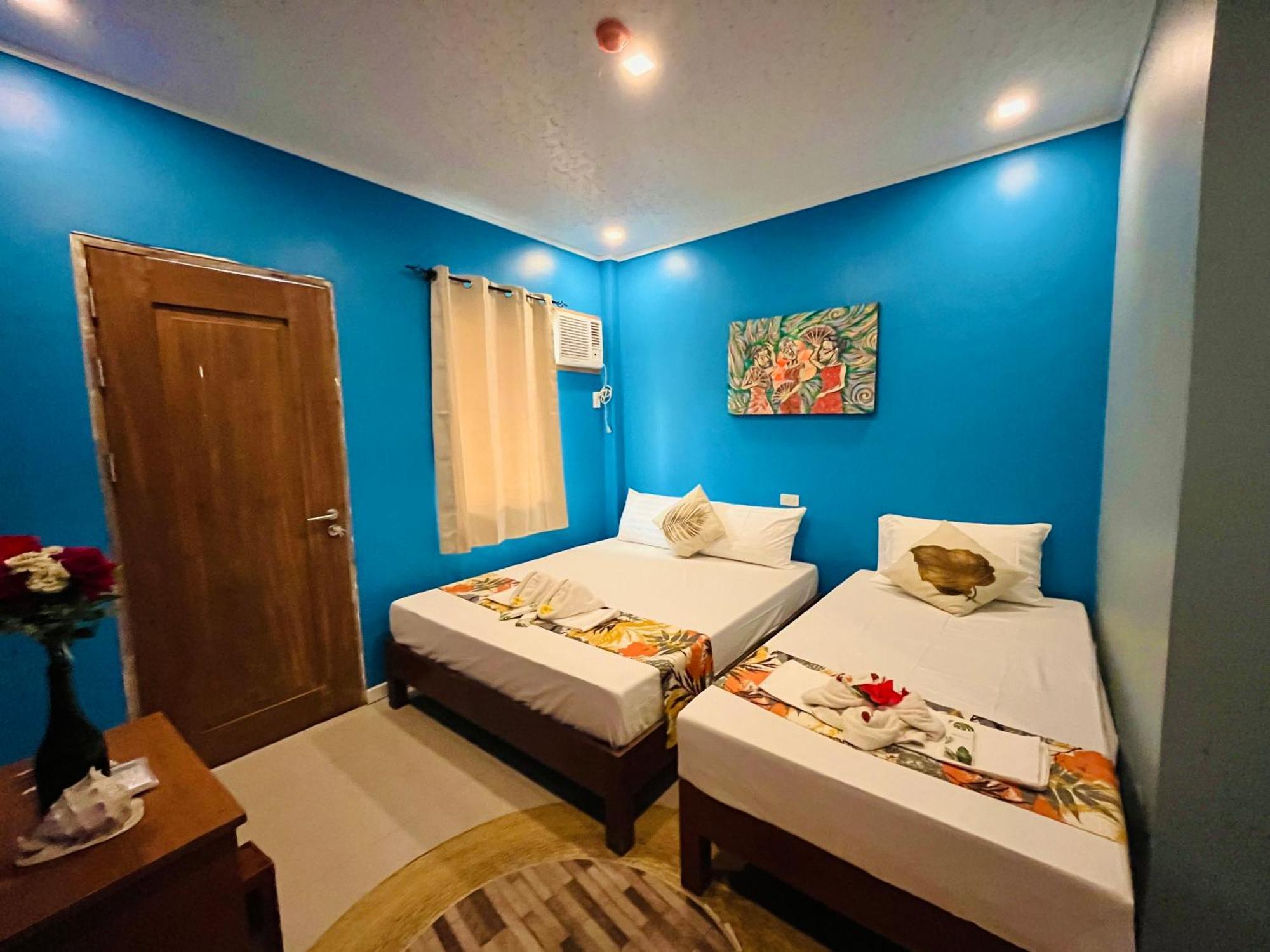 On Board Lifestyle Panglao Resort Экстерьер фото