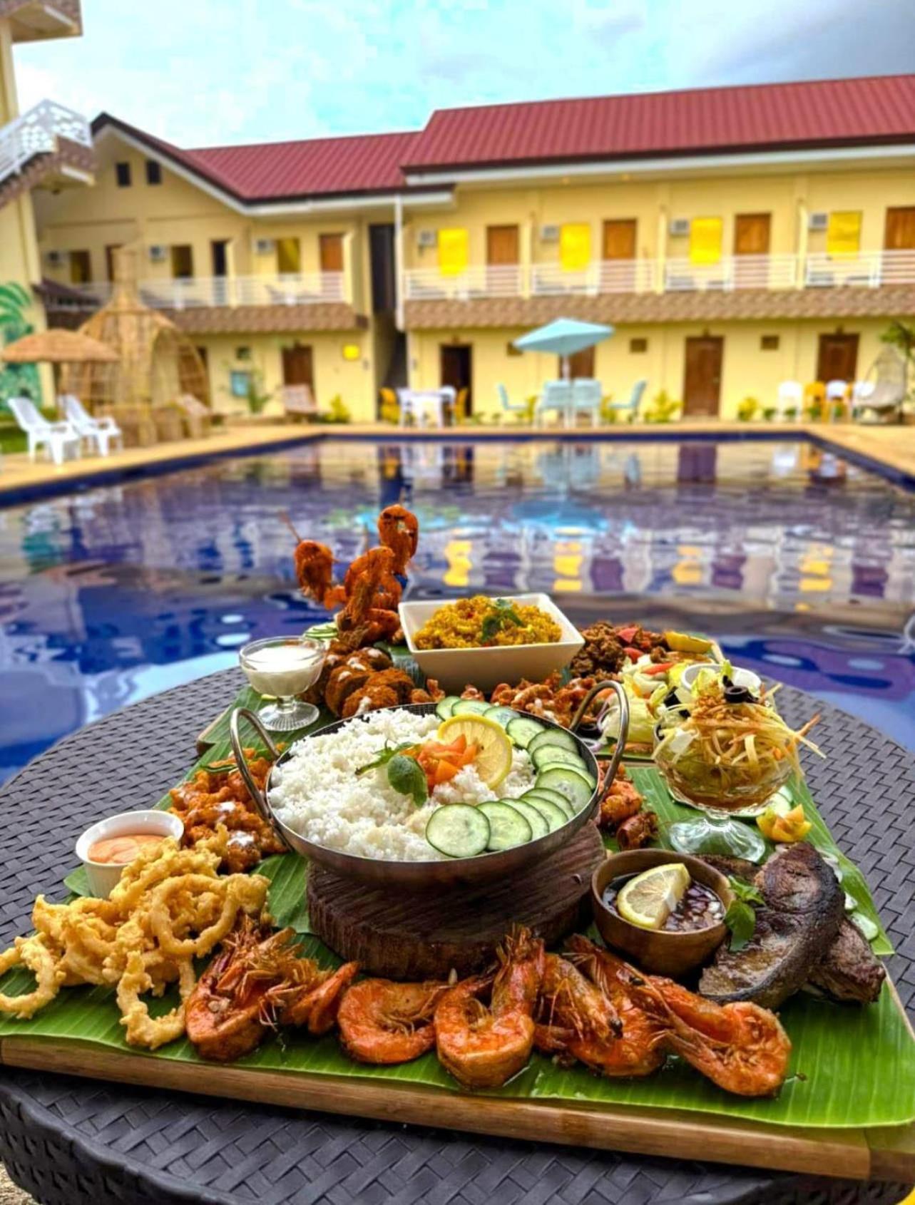 On Board Lifestyle Panglao Resort Экстерьер фото